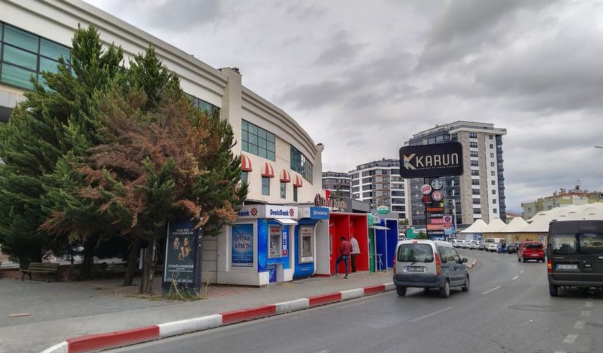 Uşak Karun AVM'ye bu sefer de kolon engeli mi?