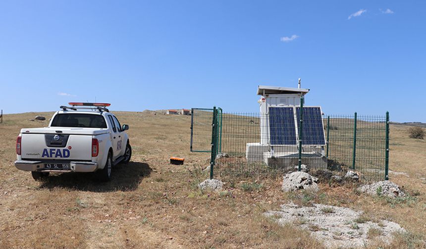 Uşak'ı sallayan Simav, kitlenmiş bir stresin üzerinde