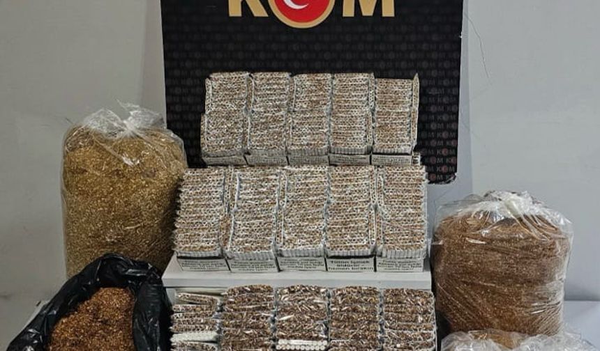 Uşak'ta kaçak tütün operasyonu