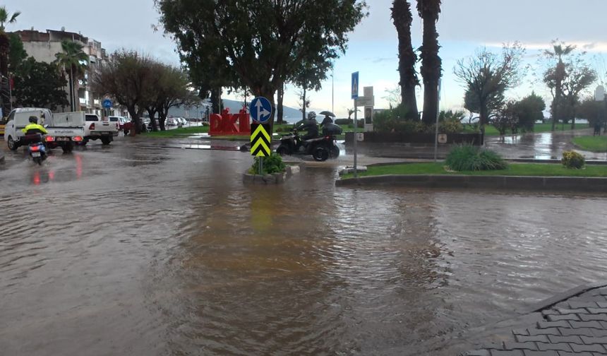 Uşak'ta yağmur bekleniyor! İzmir ve Manisa'nın yer aldığı 48 il için sarı kodlu uyarı!
