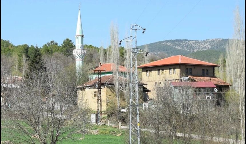 Uşak'ın Banaz ilçesi Küçükoturak'ta kayıp çocuk bulundu