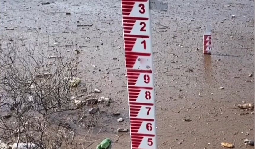 Eşme'nin komşusu Alaşehir'deki Avşar barajı bu yıl yüz güldürdü!