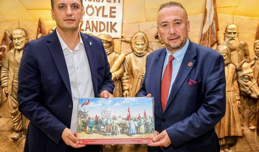 Uşak'tan Bornova'ya yönlendirilen kadın personel İzmir'in gündemine oturdu