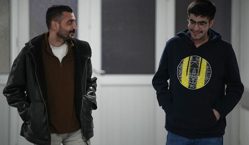 Ege Üniversitesi'nde nakil bekleyen Tufan Küçükateş ve İsmail Kabadayı'nın mucize kurtuluşu