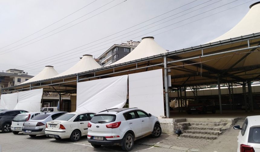 Uşak'ın perşembe pazarı olarak bilinen Sigorta'ya yapılacak AVM projesi iptal!