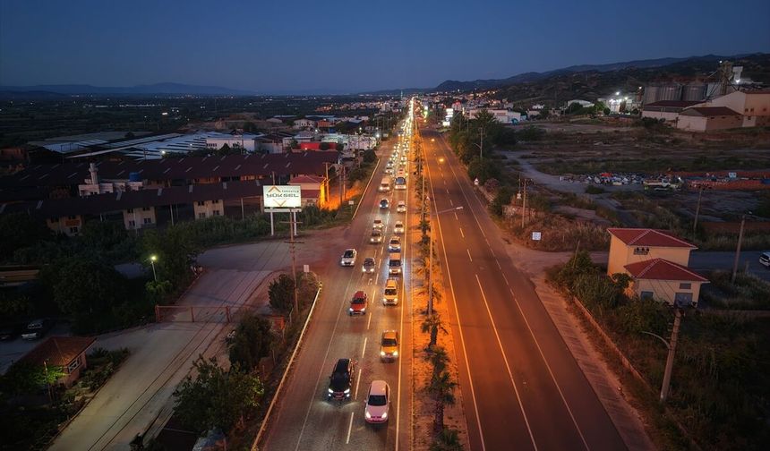 İzmir, Uşak ve Ankara arasında yoğun trafik!