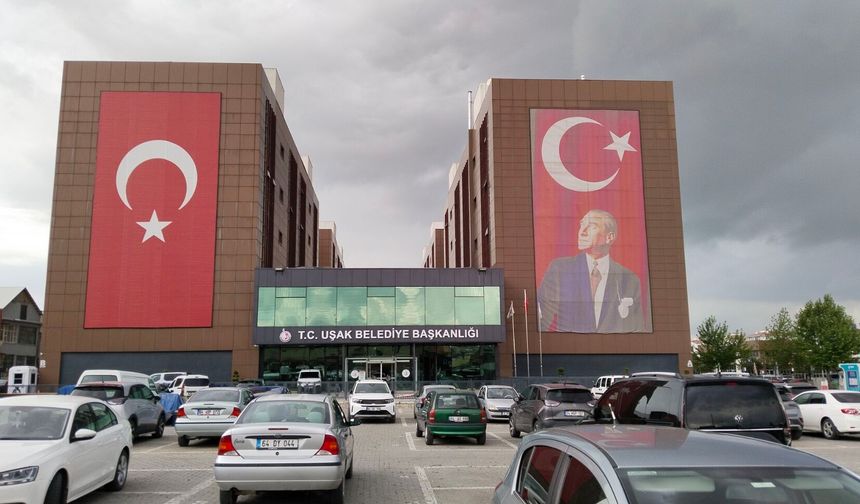 Uşak Belediyesi'ne emlak ve çevre temizlik vergilerinin ödenmesi için bugün son gün!