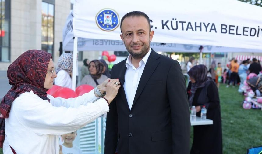 Kütahya Belediyesi, Metehan Selvi için stant açtı