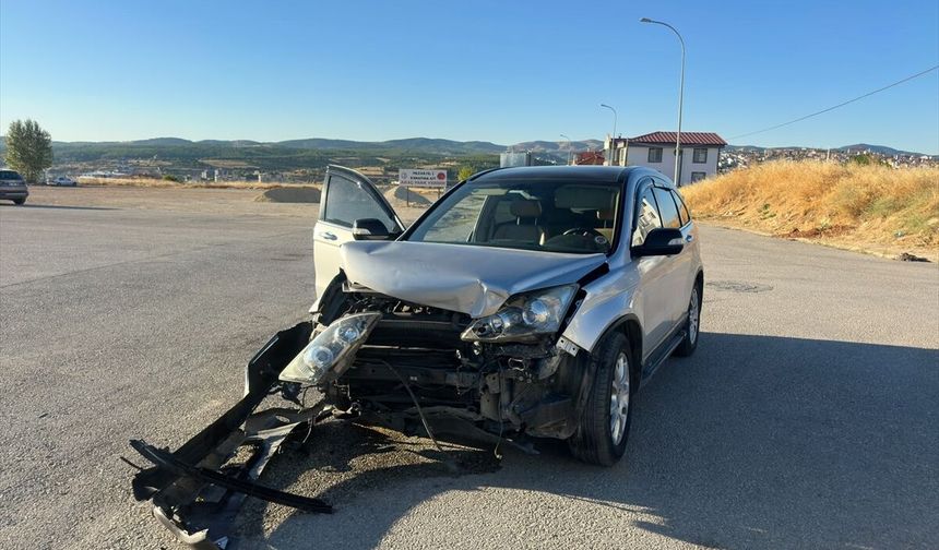Uşak Kemalöz Mahallesi Gökçen Sokak'ta kaza