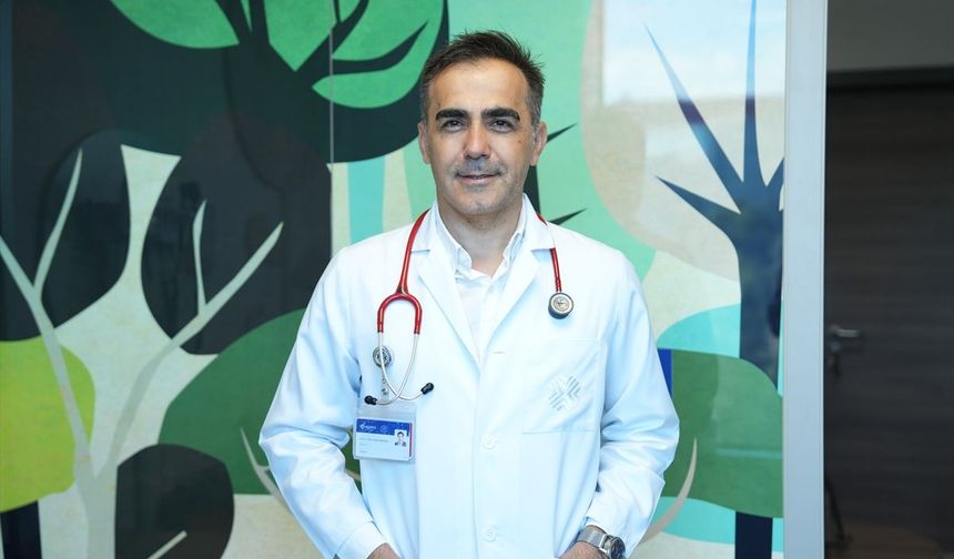 Prof. Dr. Hikmet Tekin Nacaroğlu enfeksiyon ve alerjinin ayrımının nasıl yapılacağını anlattı