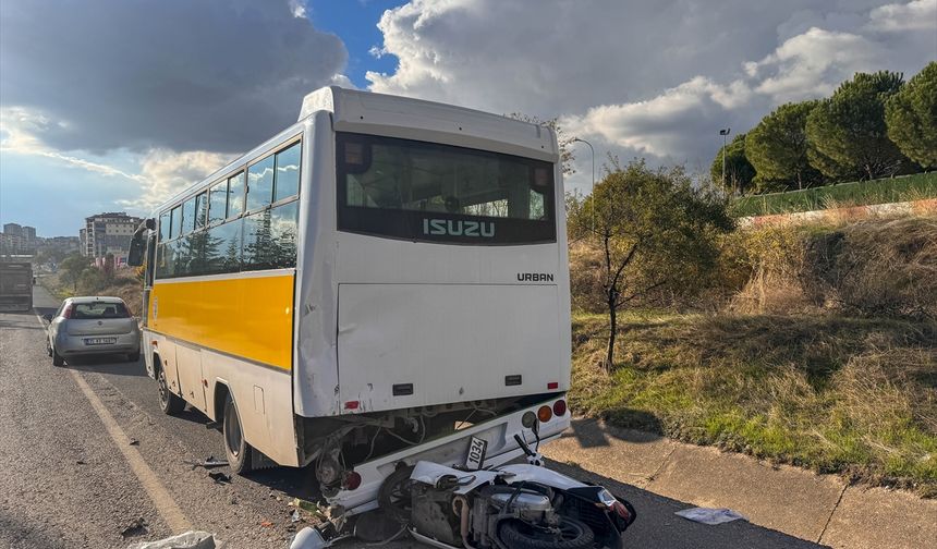 Uşak Ilıcaksubaşı'nda feci kaza! Sadettin Çiçek kurtarılamadı, 16 yaşındaki genç ağır yaralı!