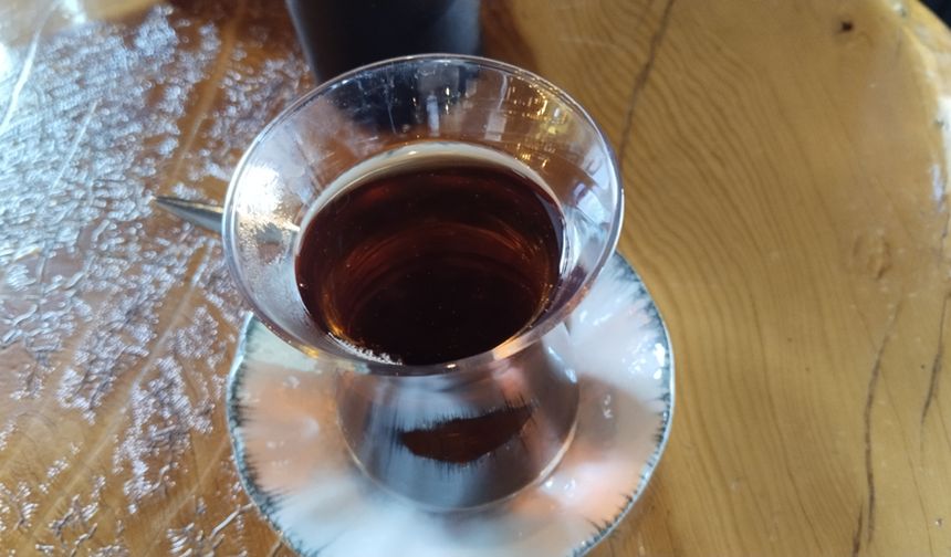 Uşak'ta 10 TL olan çay fiyatları zamlanacak