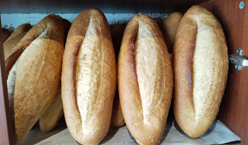 Uşak'ta dün itibariyle ekmeğin fiyatı 15 TL oldu
