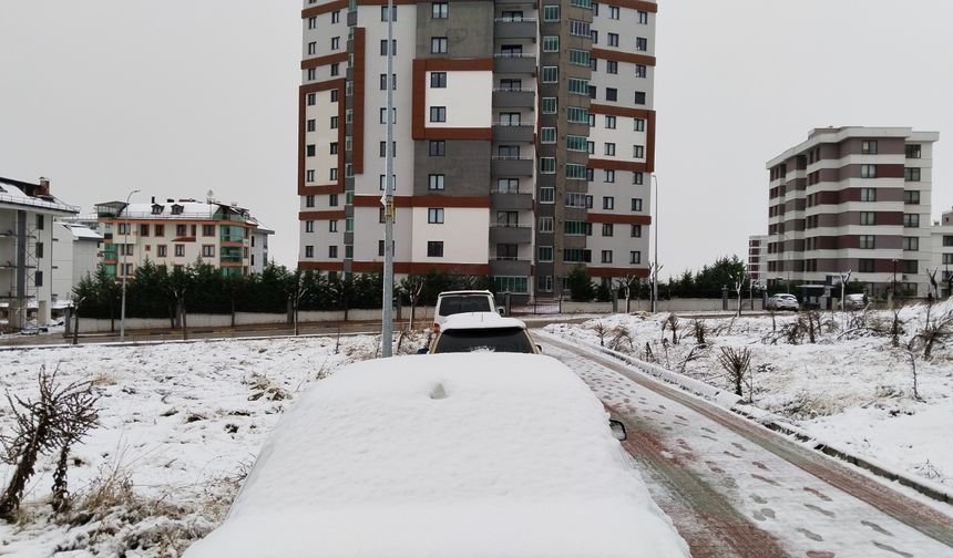 Uşak ve Afyon çevresinde ısınan hava 9 Ocak 2026 Cuma günü soğuyacak