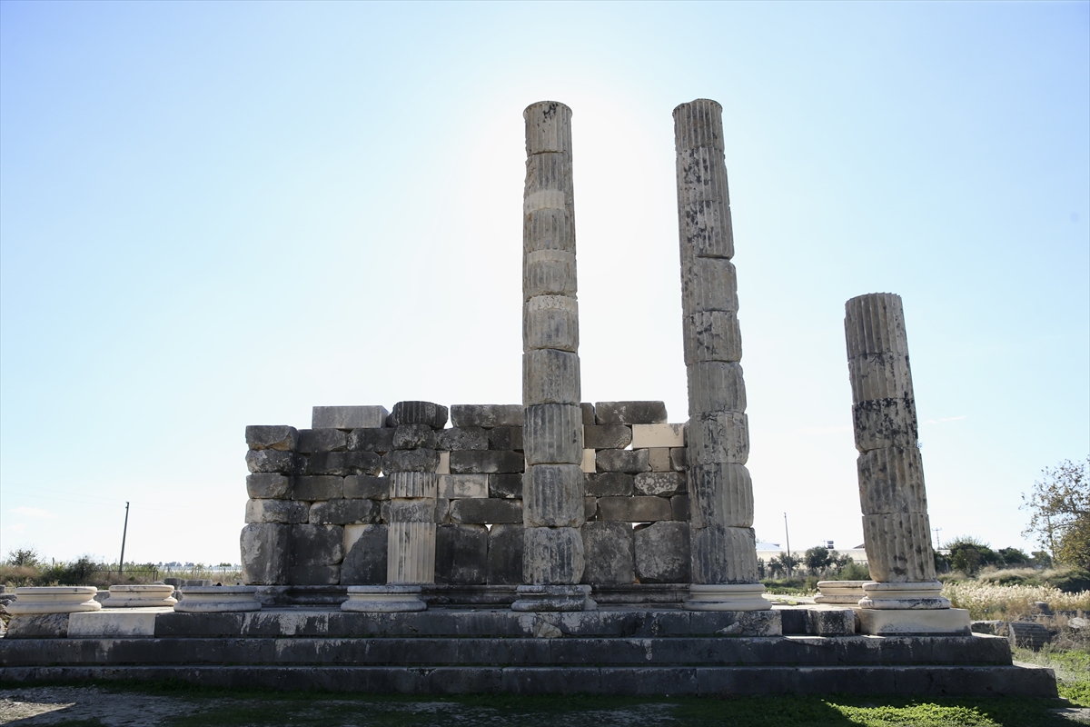 Aa 20251130 39850464 39850451 Letoon Kutsal Alanindaki Kazilar Gelecege Miras Projesiyle Hizlanacak Kopya