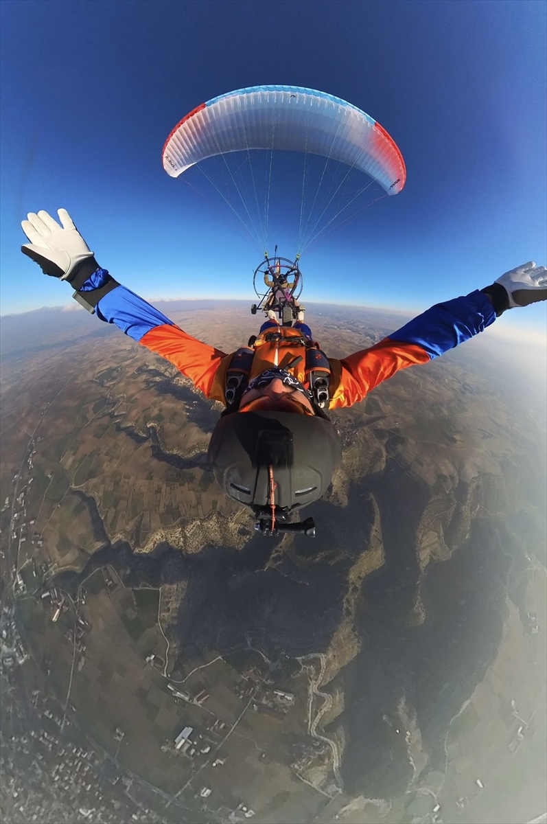 A A 20251217 40004824 40004822 U S A K T A S E R B E S T P A R A S U T P I L O T U U L U B E Y K A N Y O N U N A A T L A D I