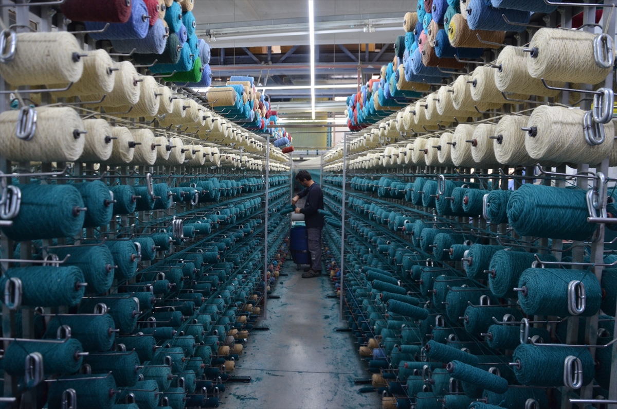 A A 20260130 40407166 40407162 J A P O N Y A D A K I T U R K N I S A N E S I T O K Y O C A M I S I N I N Y E N I H A L I L A R I D E M I R C I D E D O K U N D U