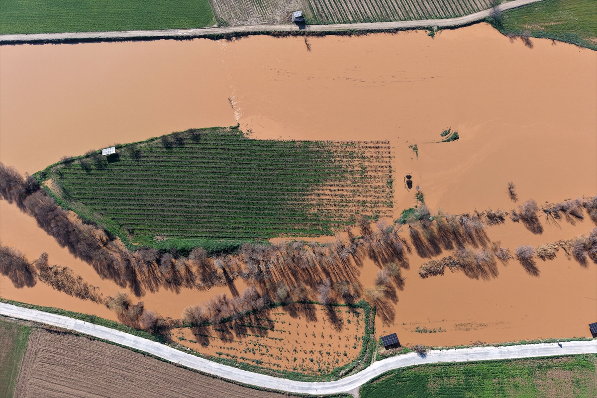 A A 20260203 40448696 40448688 G E D I Z N E H R I N I N T A S M A S I N E D E N I Y L E T U R G U T L U O V A S I N D A B A Z I T A R I M A R A Z I L E R I S U A L T I N D A K A L D I