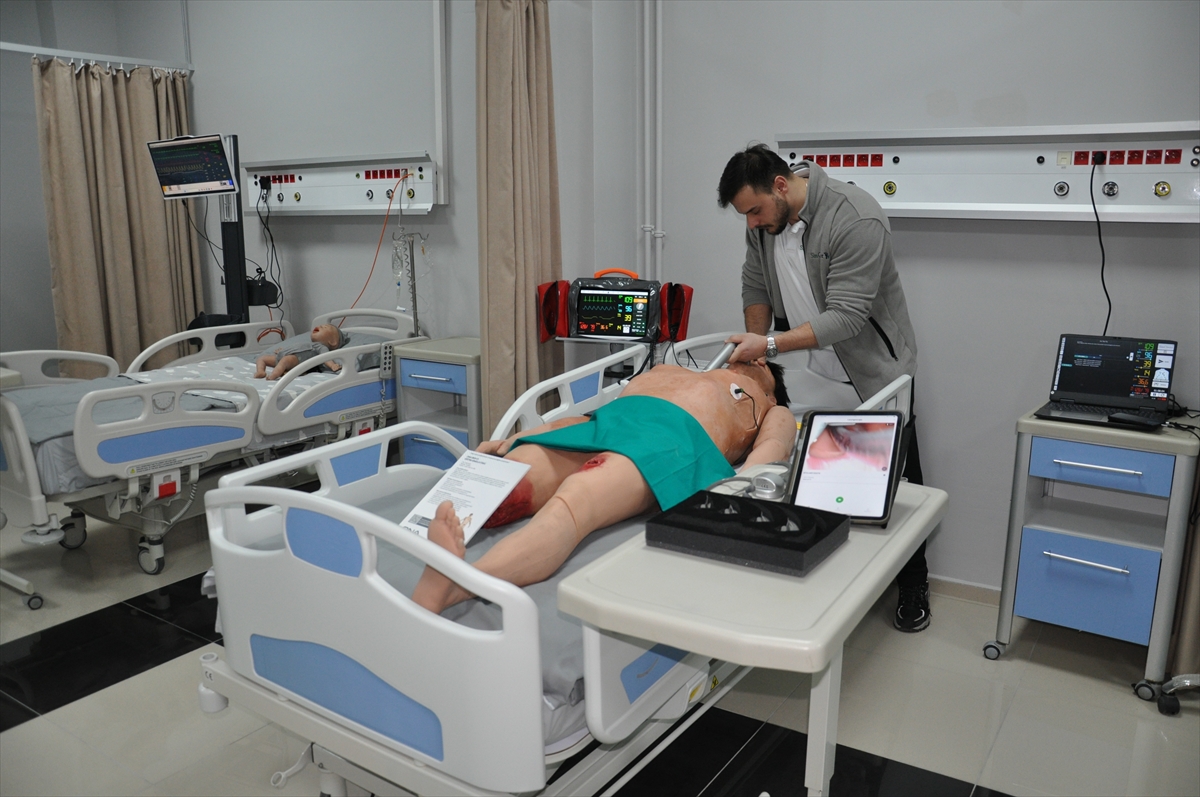 A A 20260206 40477803 40477796 K S B U T I P F A K U L T E S I N D E S I M U L A S Y O N M E R K E Z I T O R E N L E H I Z M E T E A L I N D I