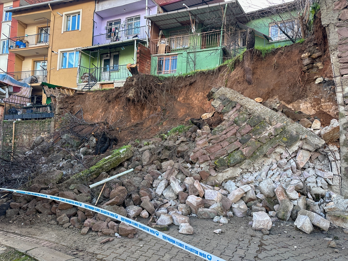 A A 20260207 40485639 40485633 U S A K T A T O P R A K K A Y M A S I V E I S T I N A T D U V A R I N I N C O K M E S I S O N U C U 3 E V T A H L I Y E E D I L D I