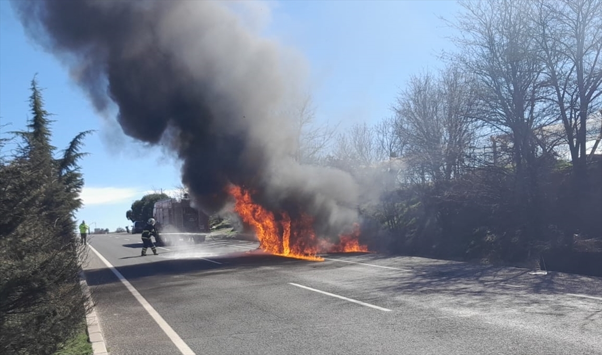 A A 20260220 40624441 40624434 U S A K T A A L E V A L A N C I P K U L L A N I L A M A Z H A L E G E L D I