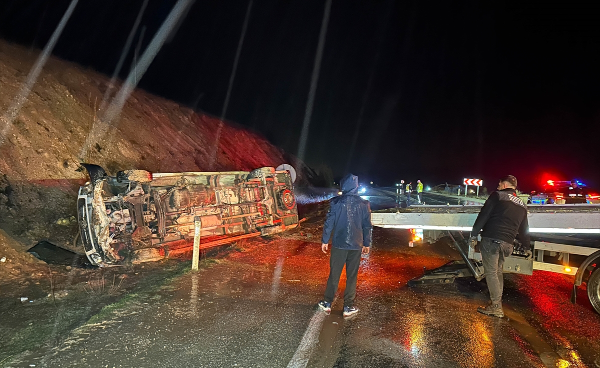 A A 20260221 40633739 40633735 U S A K T A S A R A M P O L E D E V R I L E N I S C I S E R V I S I N D E K I 17 K I S I Y A R A L A N D I