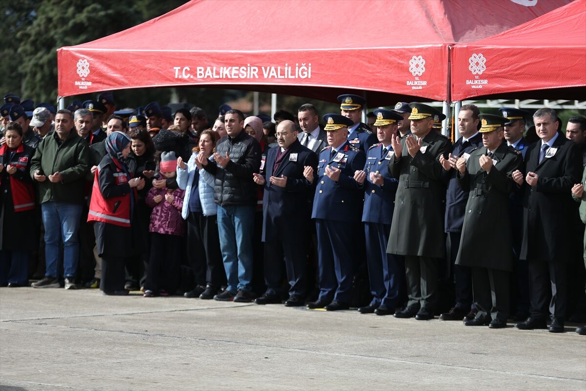 A A 20260225 40661328 40661323 B A L I K E S I R D E F16 U C A G I N I N K A Z A K I R I M A U G R A M A S I S O N U C U S E H I T O L A N P I L O T I C I N T O R E N D U Z E N L E N D I