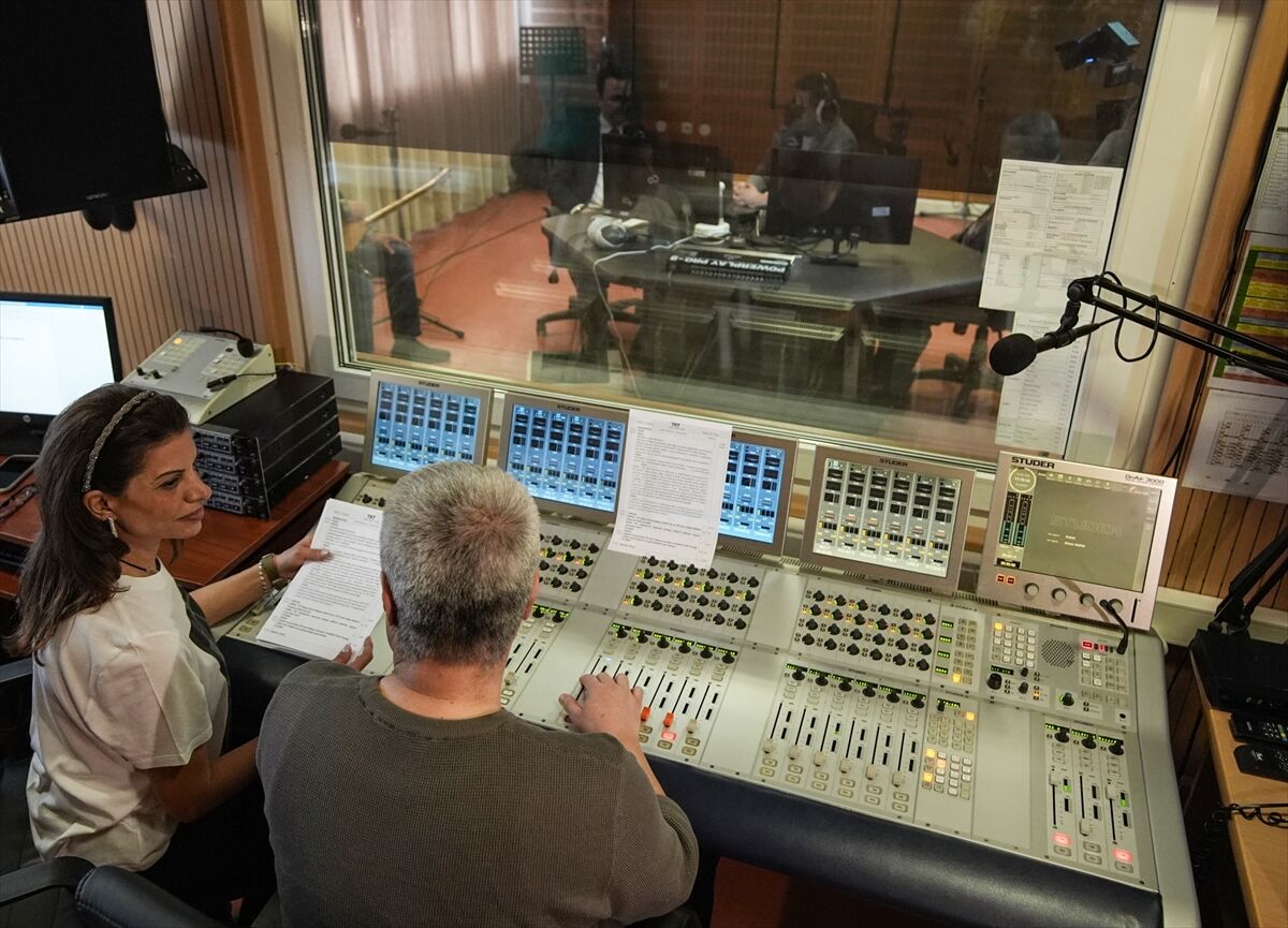 A A 20260324 40914277 40914268 T R T I Z M I R R A D Y O S U 75 Y I L I N I K U T L U Y O R