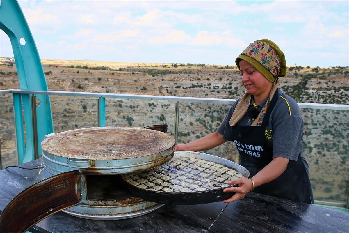 Ulubey Cam Teras Zini Hamursuzu (19)