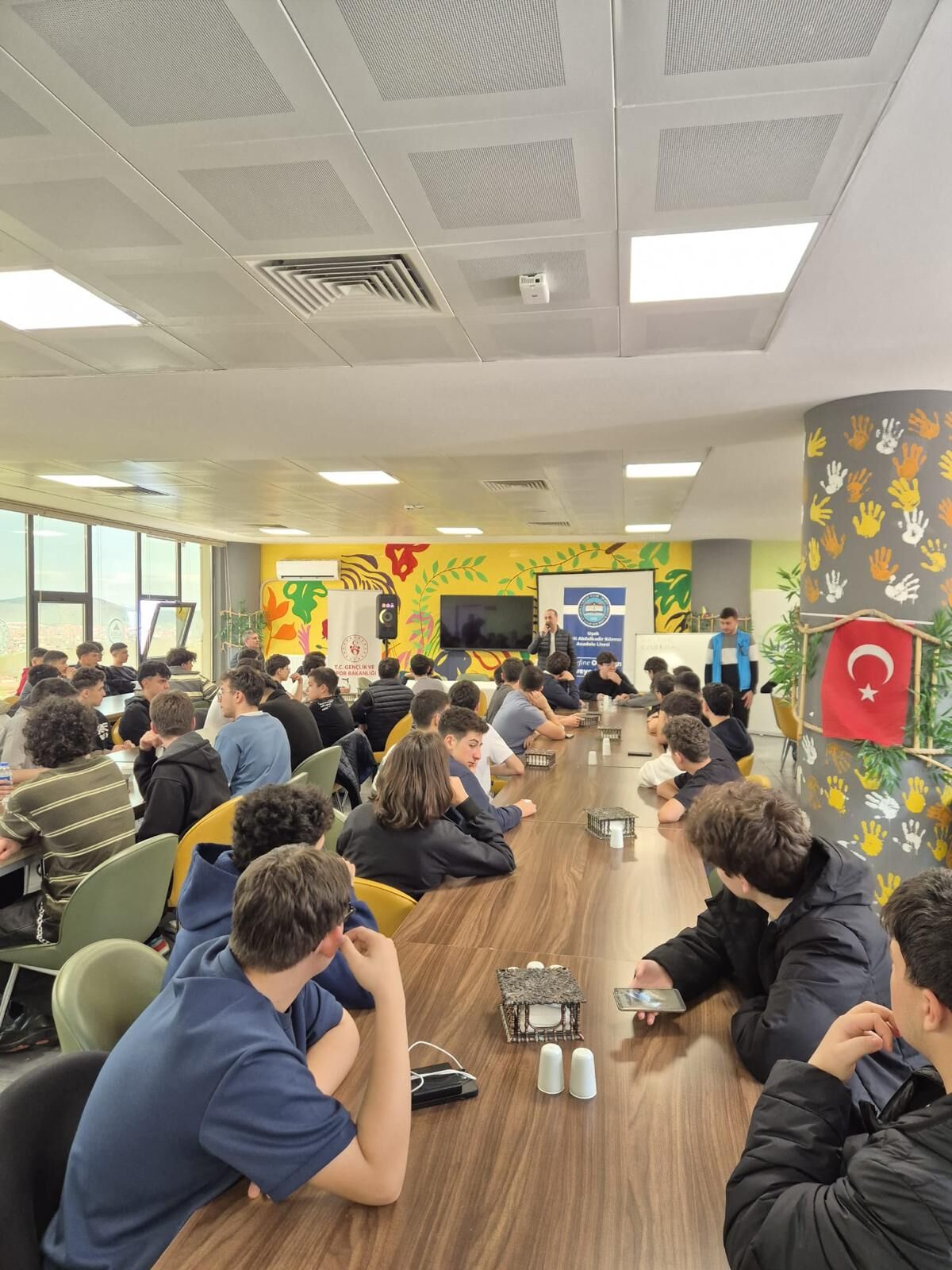 36Ae8719 Eb3C 4E4D 901E F9F137B93685