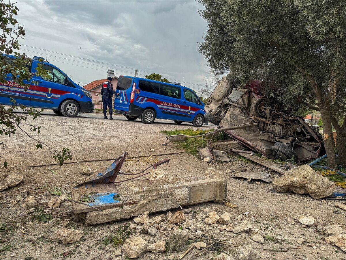 A A 20260417 41136605 41136602 U S A K T A B A H C E D U V A R I N A C A R P I P D E V R I L E N O T O M O B I L D E 1 K I S I O L D U