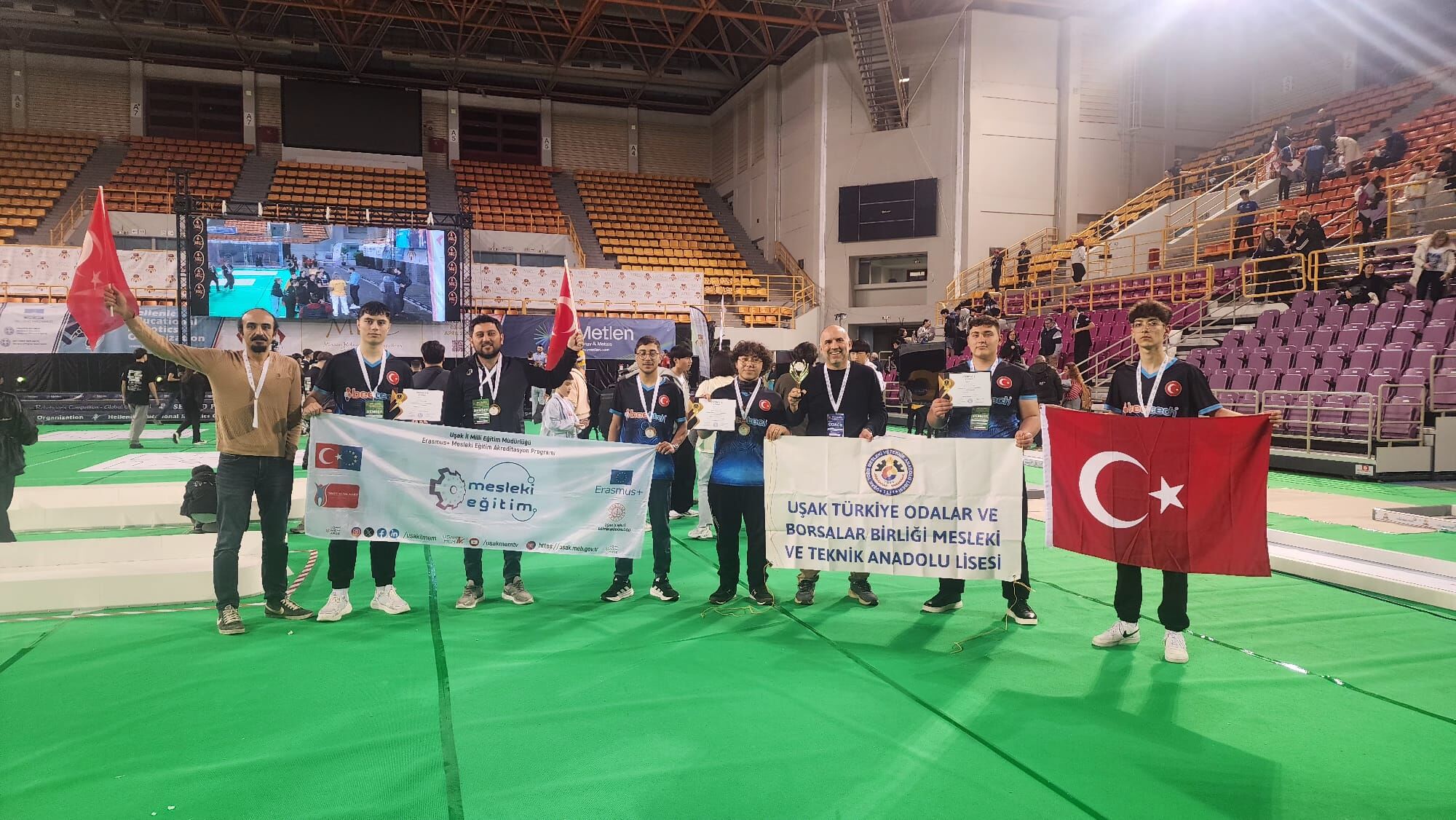 B450Bfca 7D22 41Da A2Cc 025Bf4A6C7D2