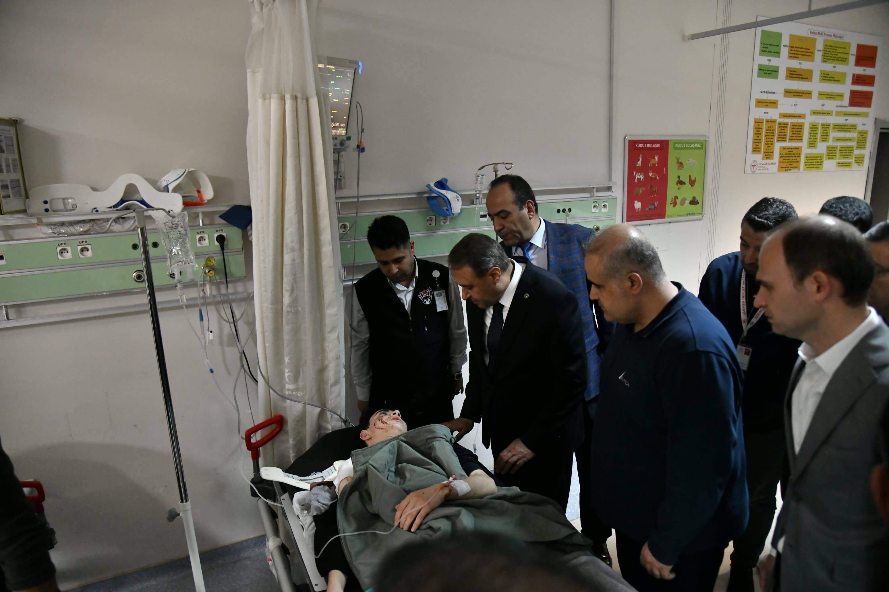 H F2S U S9 Xc A E Wz E H