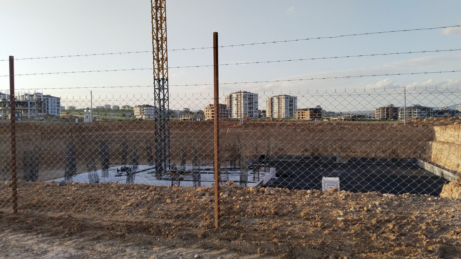 Alışveriş Merkezi Temel (3)