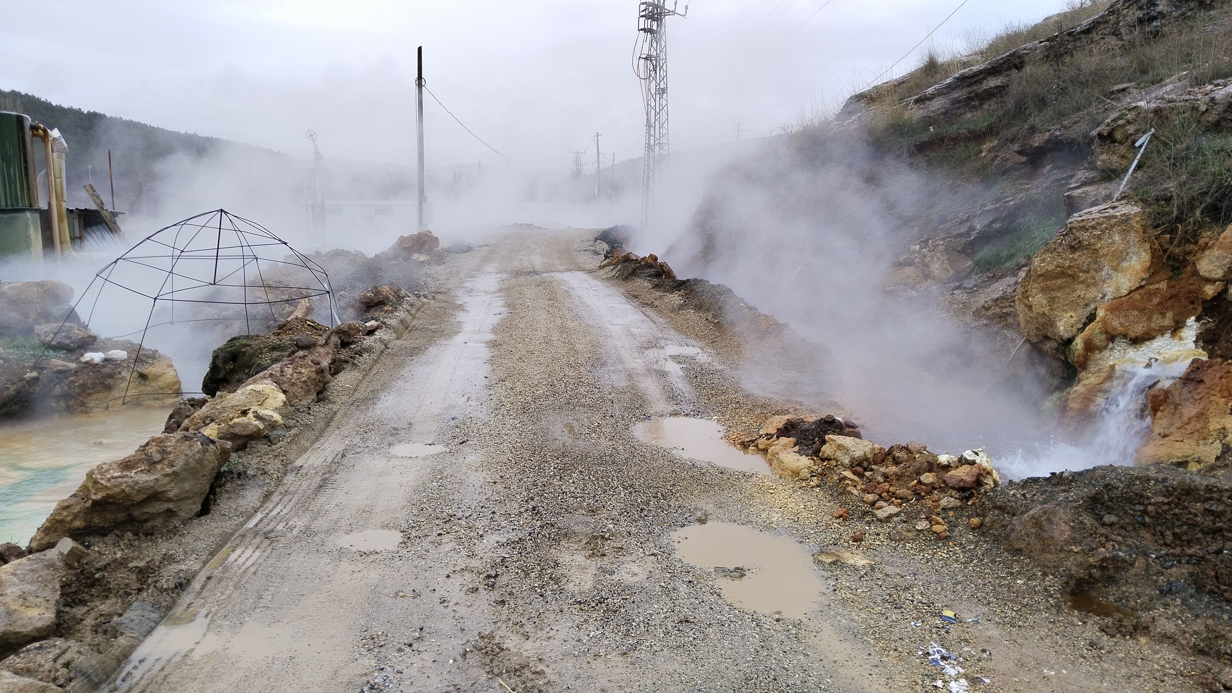 Murat Dağı'na maden kurulması, Uşak, Simav ve Gediz'deki termal turizme olumsuz etki yapar