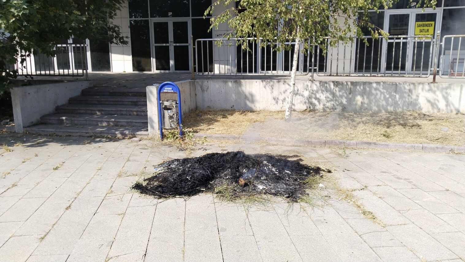 Uşak Kentsel Dönüşüm Kuru Ot Yangını (4)