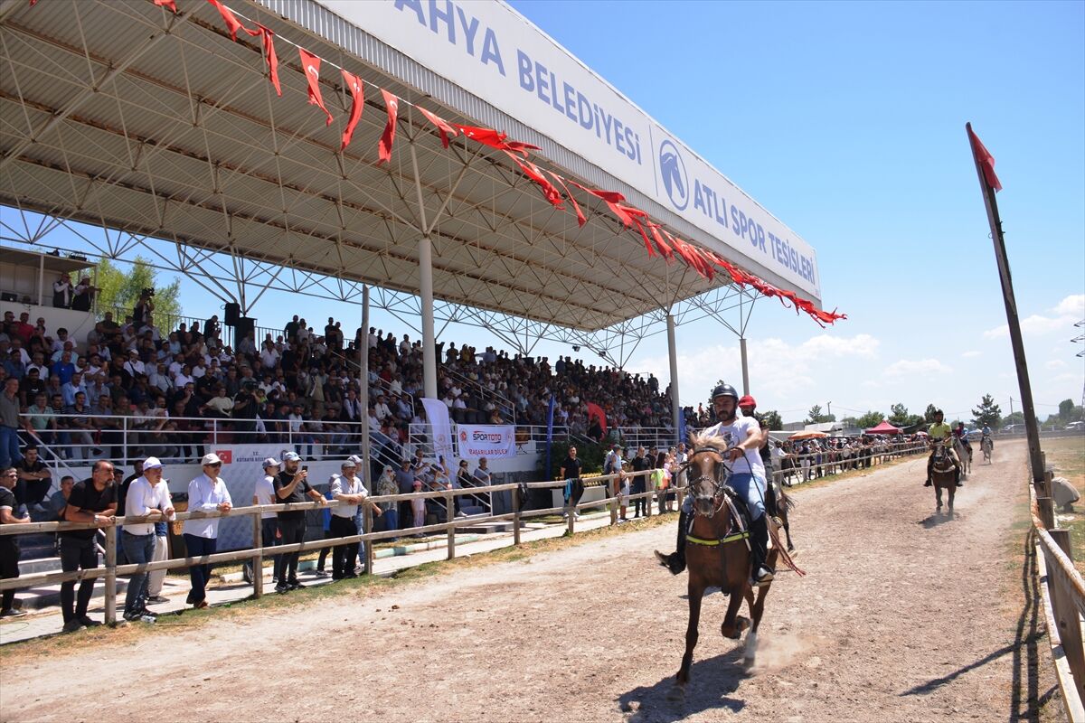 At Yarışları Kütahya At Yarışı Rahvan At Yarışı (7)